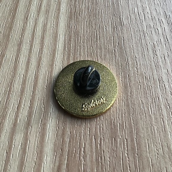 Enamel Pin - No time for anything - Picture 2 of 2